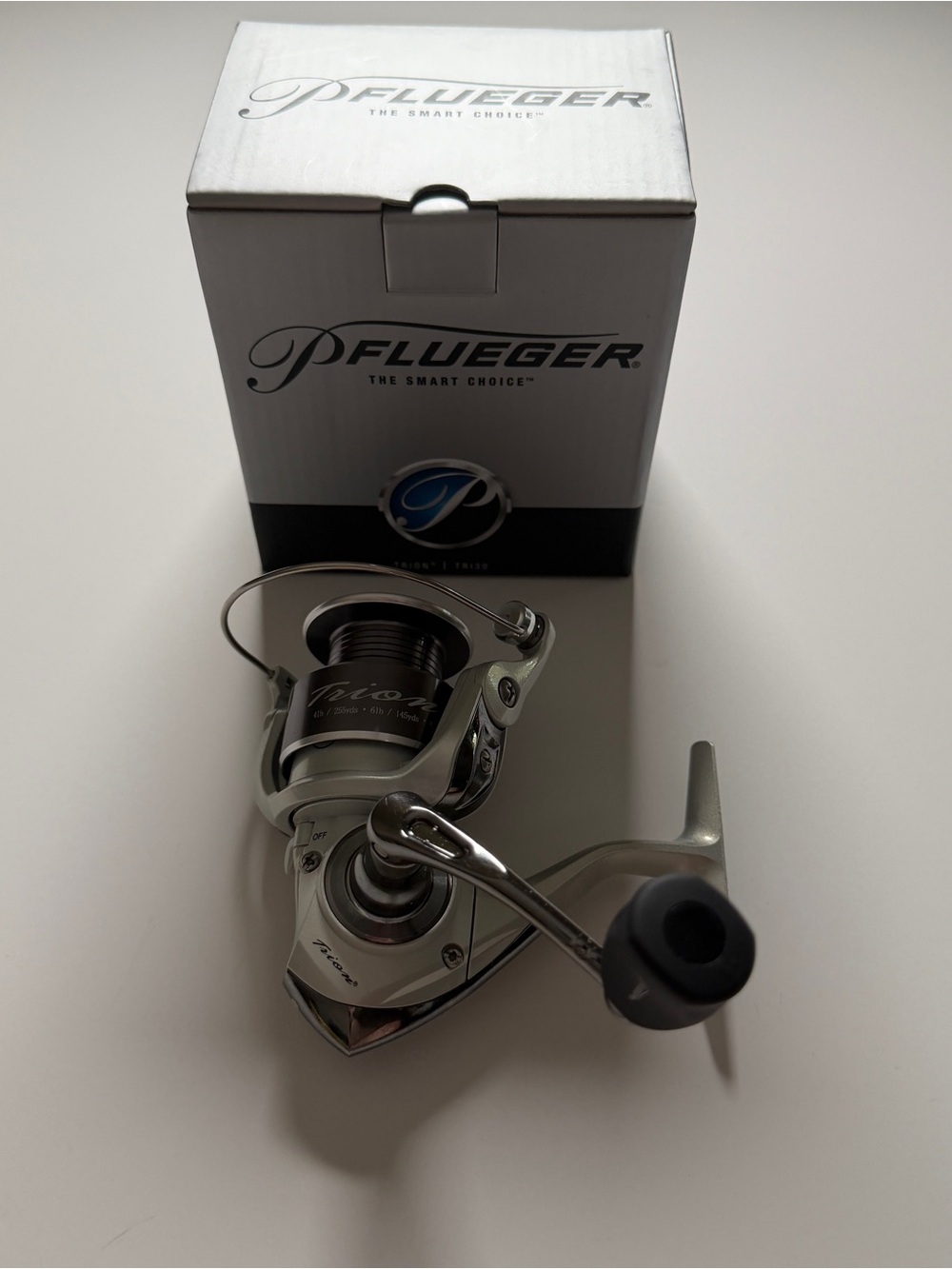 NEW Pflueger Trion Tri30 Spinning Fishing Reel 5.2:1 7 Bearings